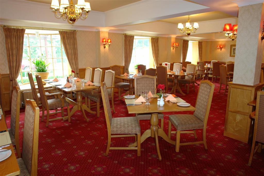 Oaklands Lodge Hotel Saint Saviour Экстерьер фото